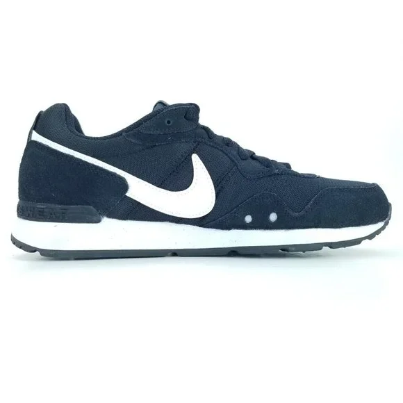 【NIKE日本完売品】VENTURE RUNNER MEN 楽天市場】NIKE VENTURE RUNNER ナイキ ベンチャー ランナー